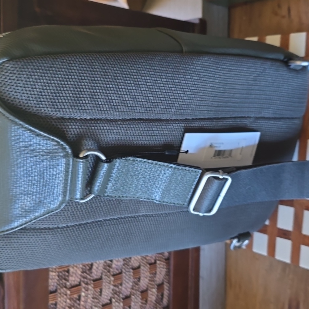 Calvin Klein Dark Green Men's Bag - Picture 5 of 8